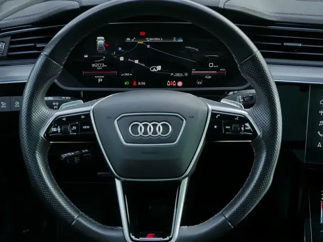Audi E-Tron view 9