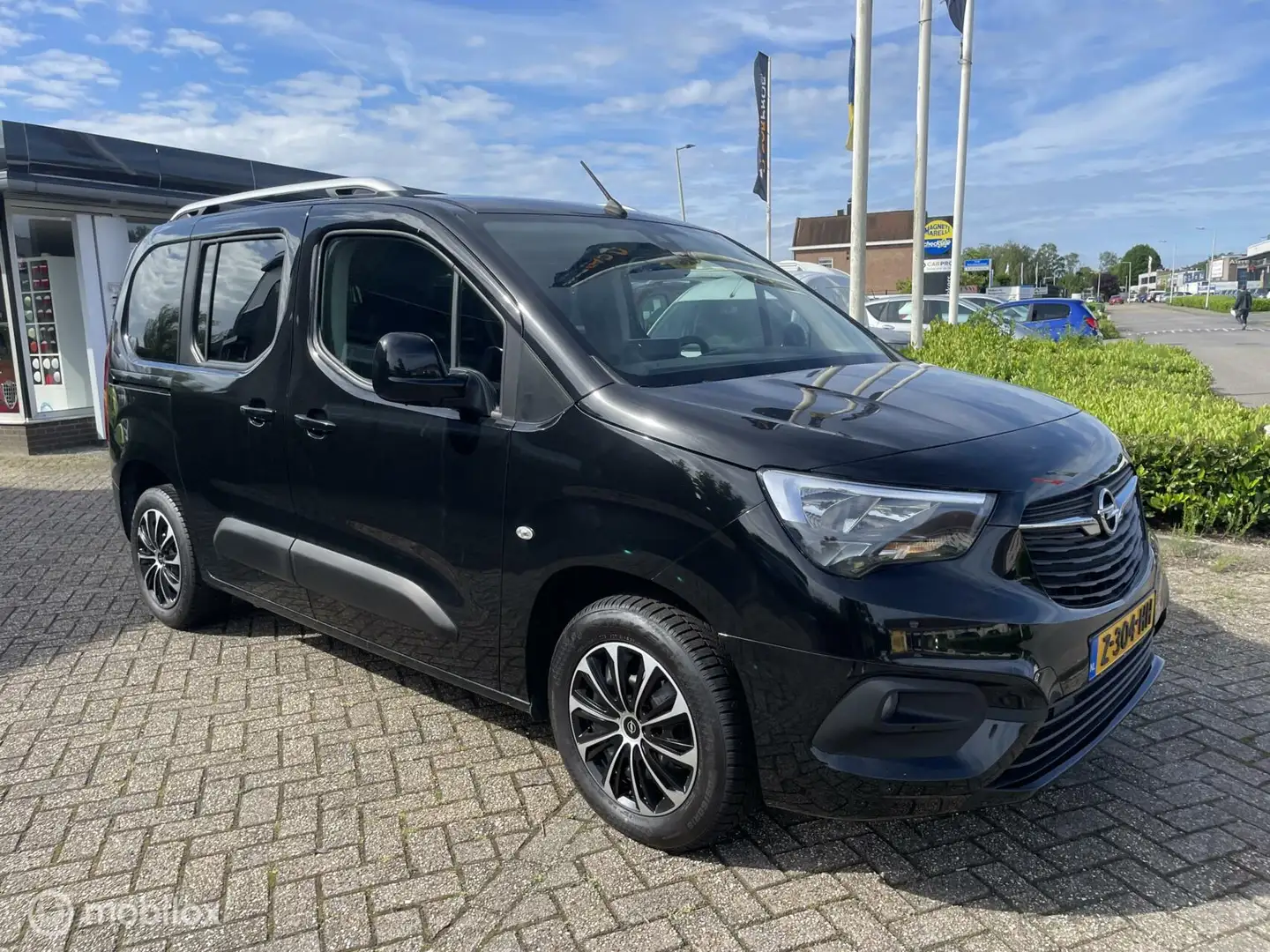 Opel Combo Life 1.2 Turbo L1H1 Edition Navi Zwart - 1