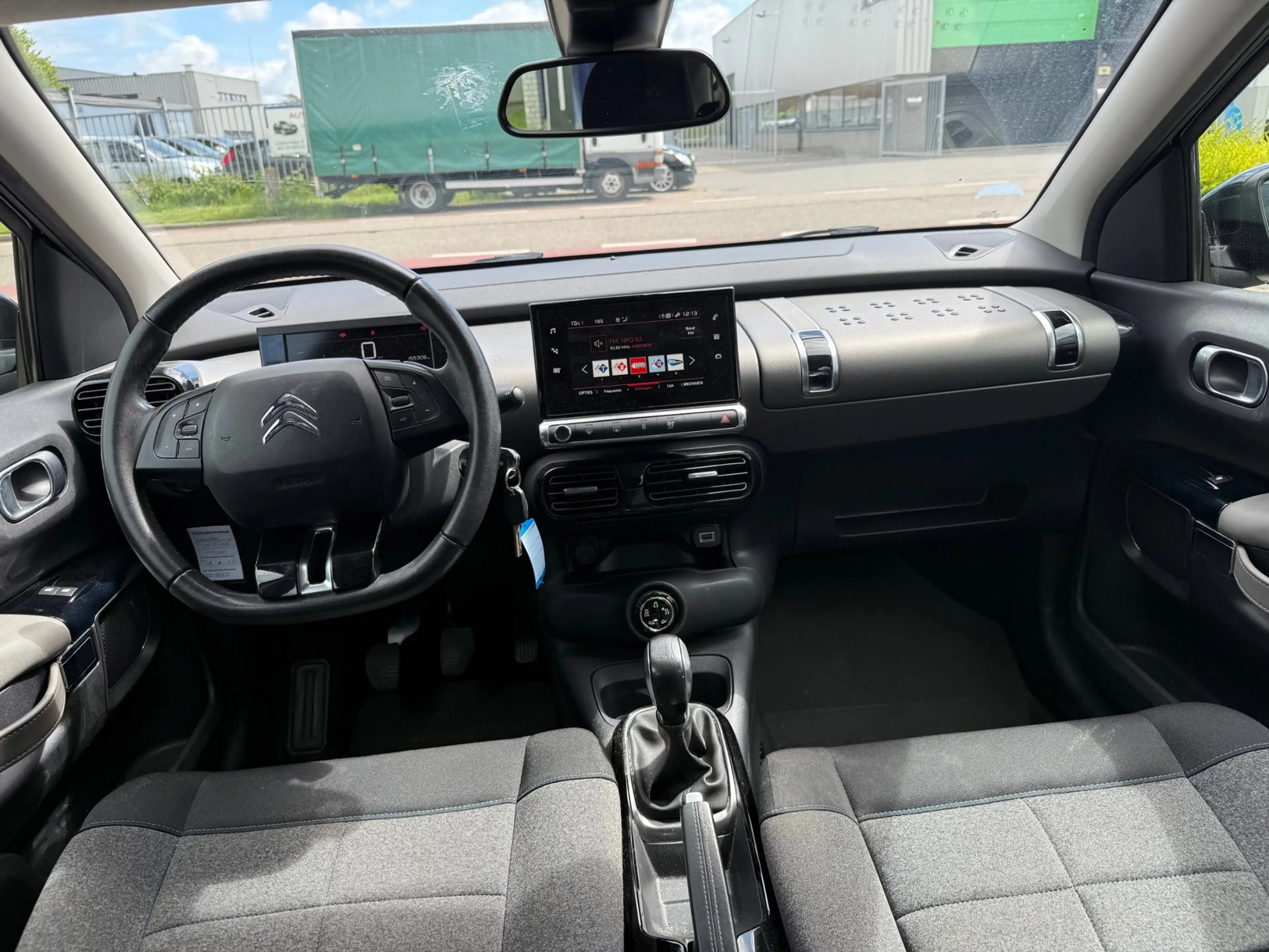Citroen C4 Cactus 1.2 PureTech Business — photo 13