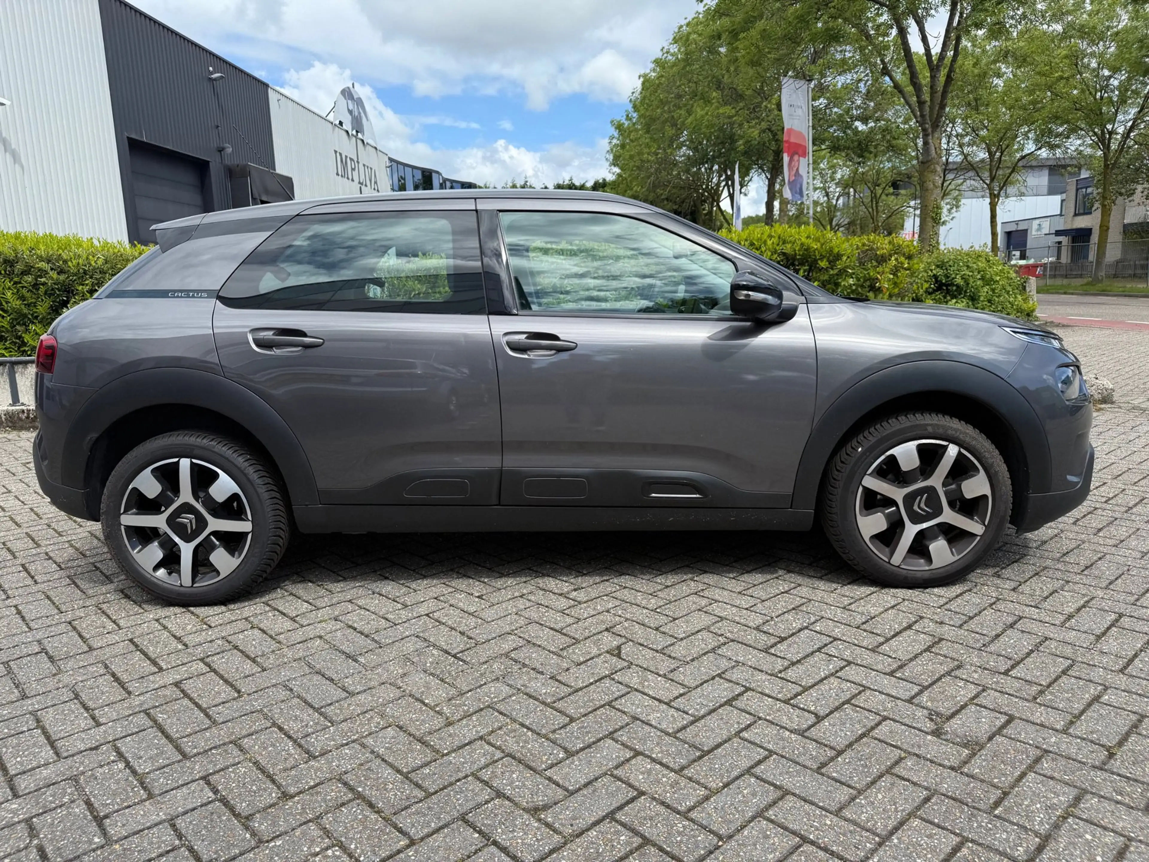Citroen C4 Cactus 1.2 PureTech Business — photo 2