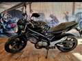 Suzuki Gladius 650 Zwart metallic in zeer nette staat Noir - thumbnail 1