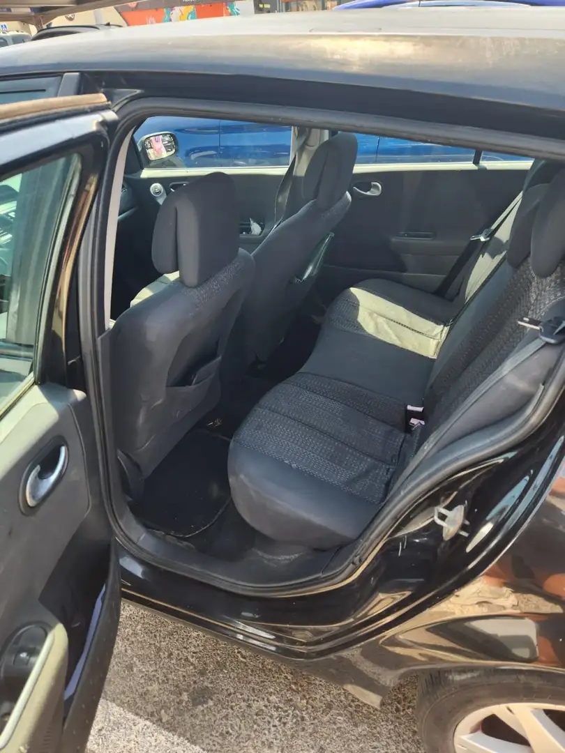 Renault Megane Mégane G.T. 1.5dCi Business 105 eco2 Business - 2