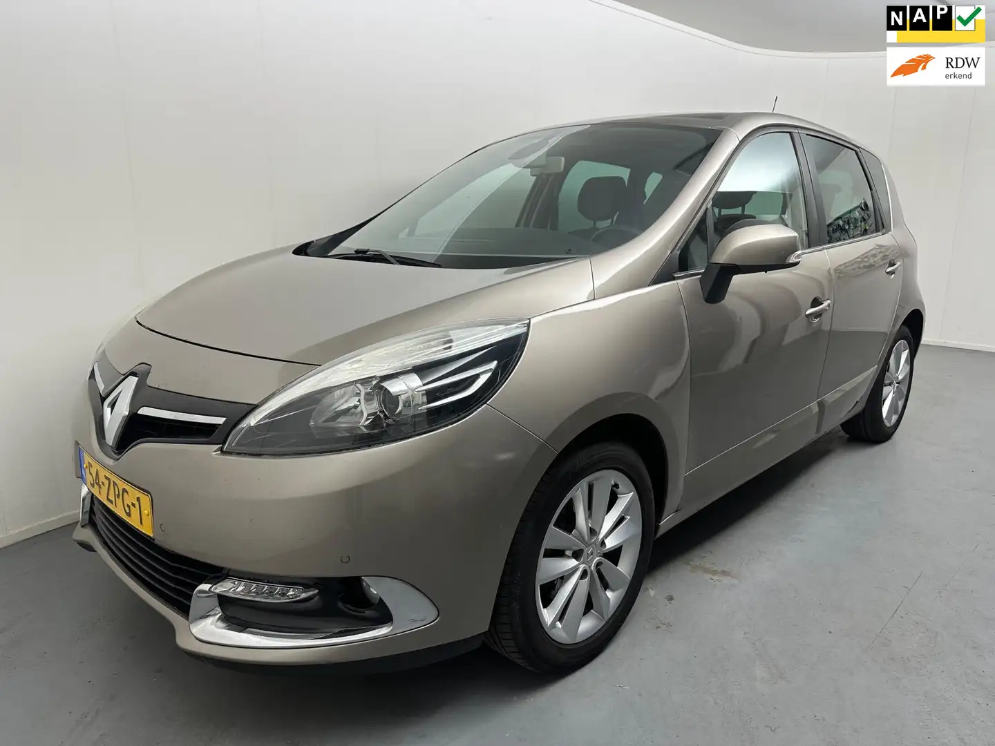 Renault Scenic 1.2 TCe Collection # Clima # Pano # Navi # Trekhaa Brun - 1