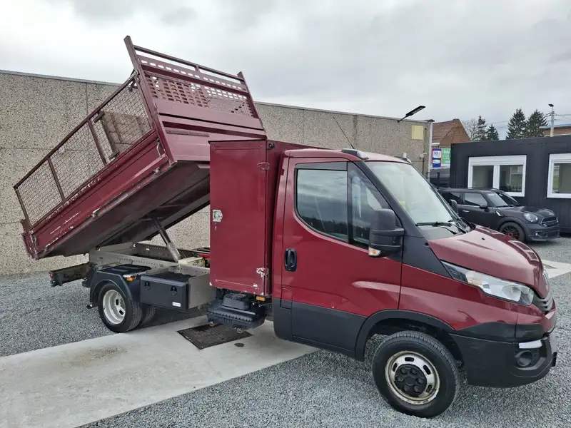 Iveco Daily 35C18 3.0 benne basculante