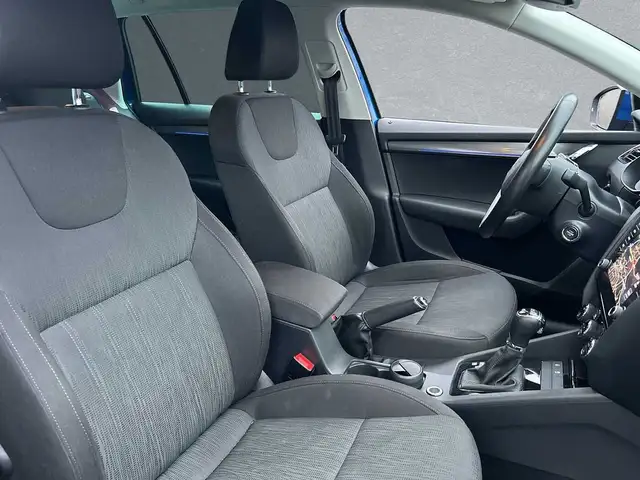 Skoda Octavia view 7