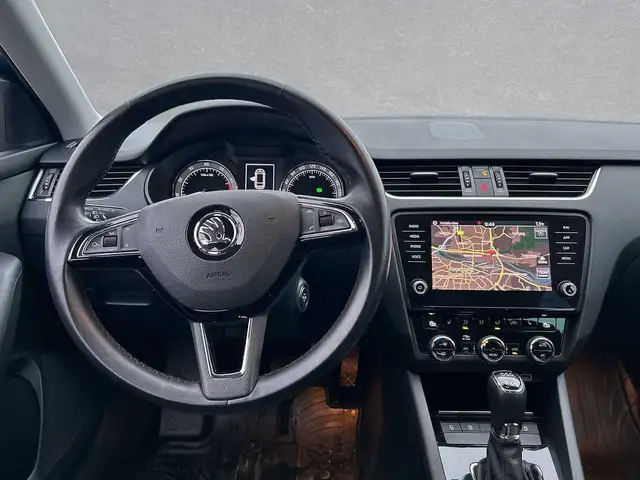 Skoda Octavia view 8
