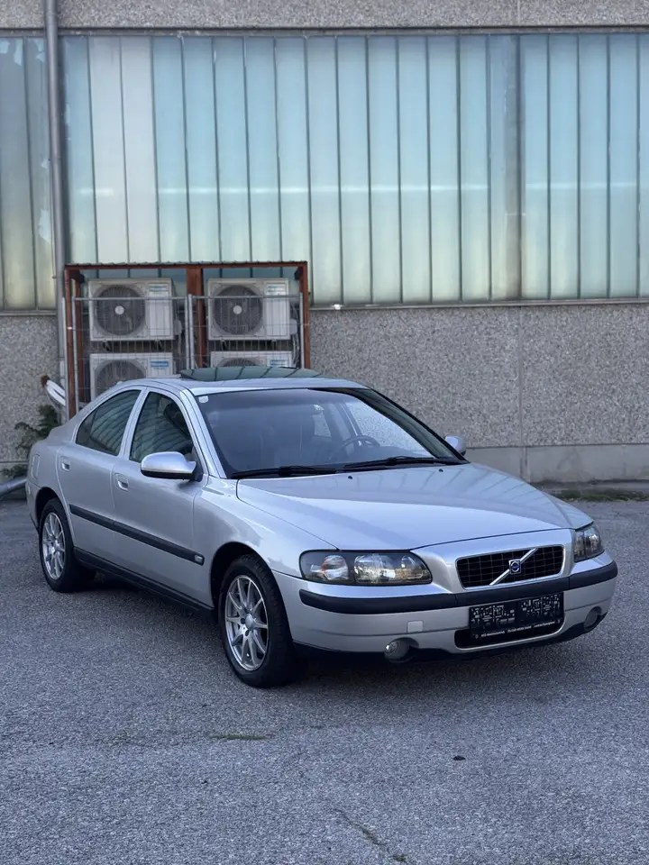 Volvo S60