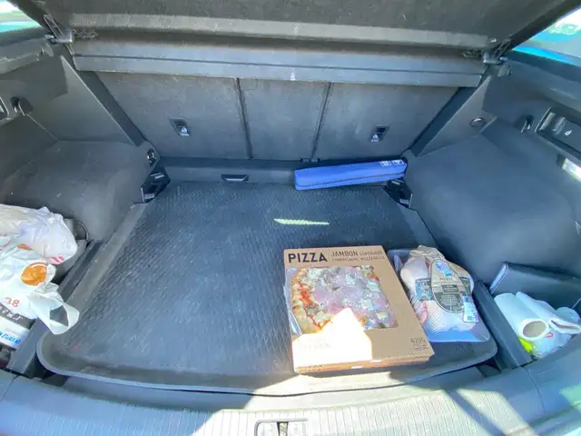Volkswagen Tiguan view 18
