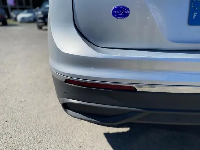 Volkswagen Tiguan view 17