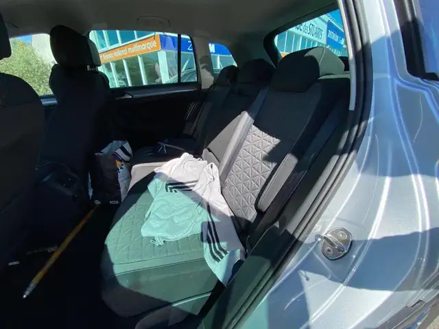 Volkswagen Tiguan view 6