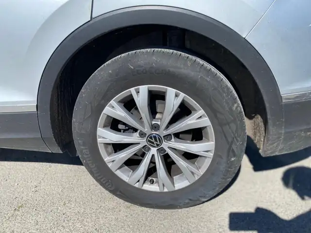 Volkswagen Tiguan view 16