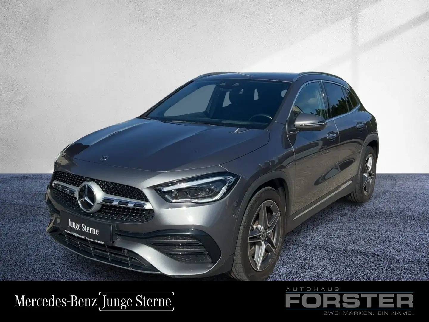 Mercedes-Benz GLA 200 d 4MATIC AMG Line RKam Klima Shz Ambi Grau - 1