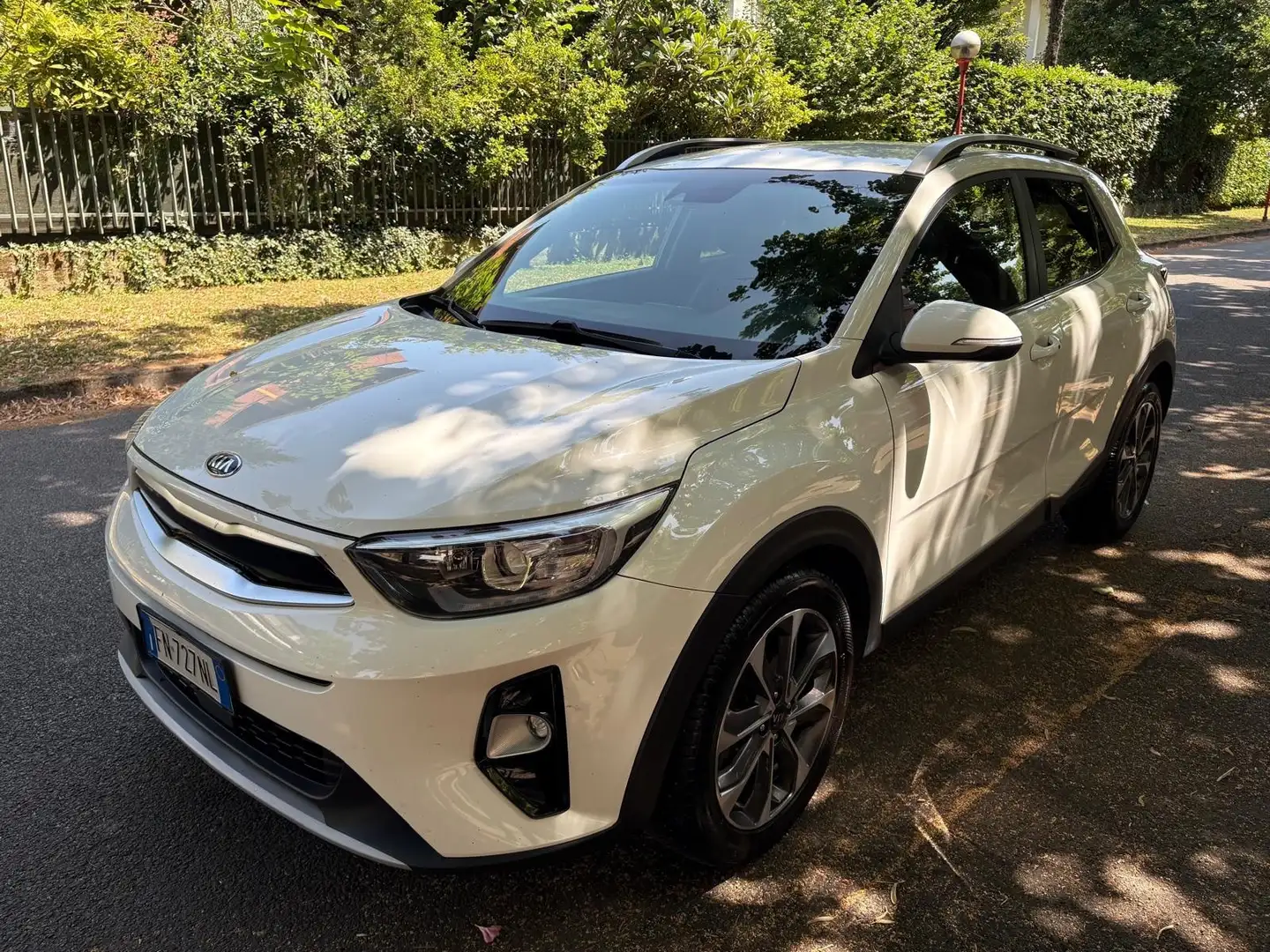 Kia Stonic 1.6 CRDi 110 CV Style Bianco - 1