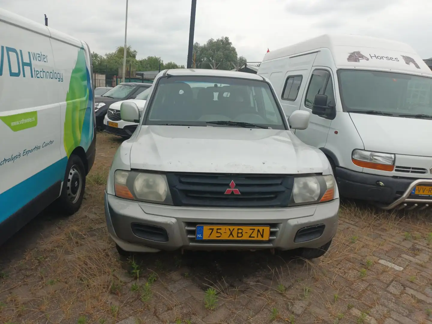 Mitsubishi Pajero 3.2 Di-D GLX Long Body - Airco - Start Niet - BTW Grijs - 2