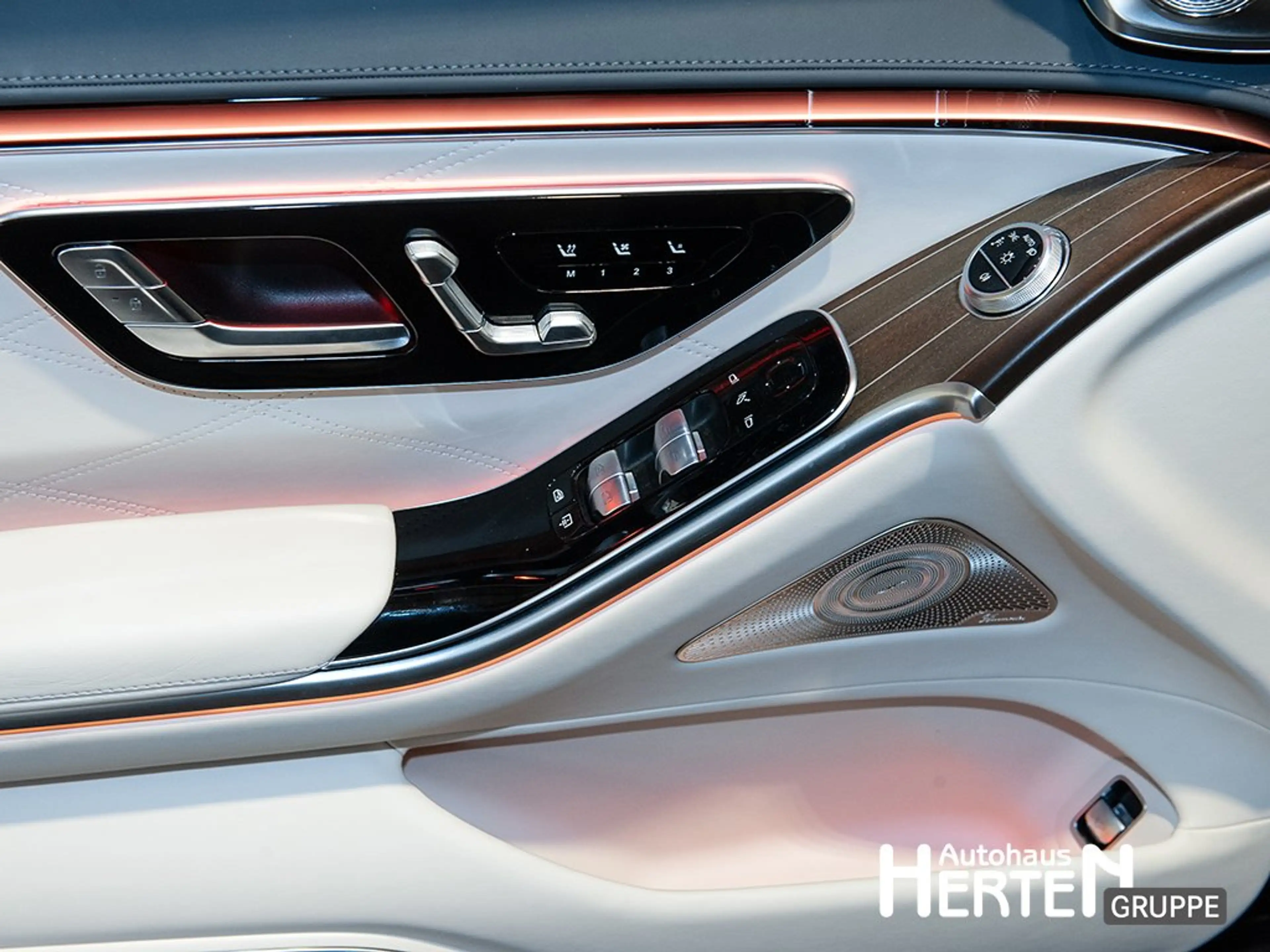 Mercedes-Benz S 63 AMG S 63 e AMG lang 4Matic+AMG+PANO+FIRST-CLASS FOND — photo 9