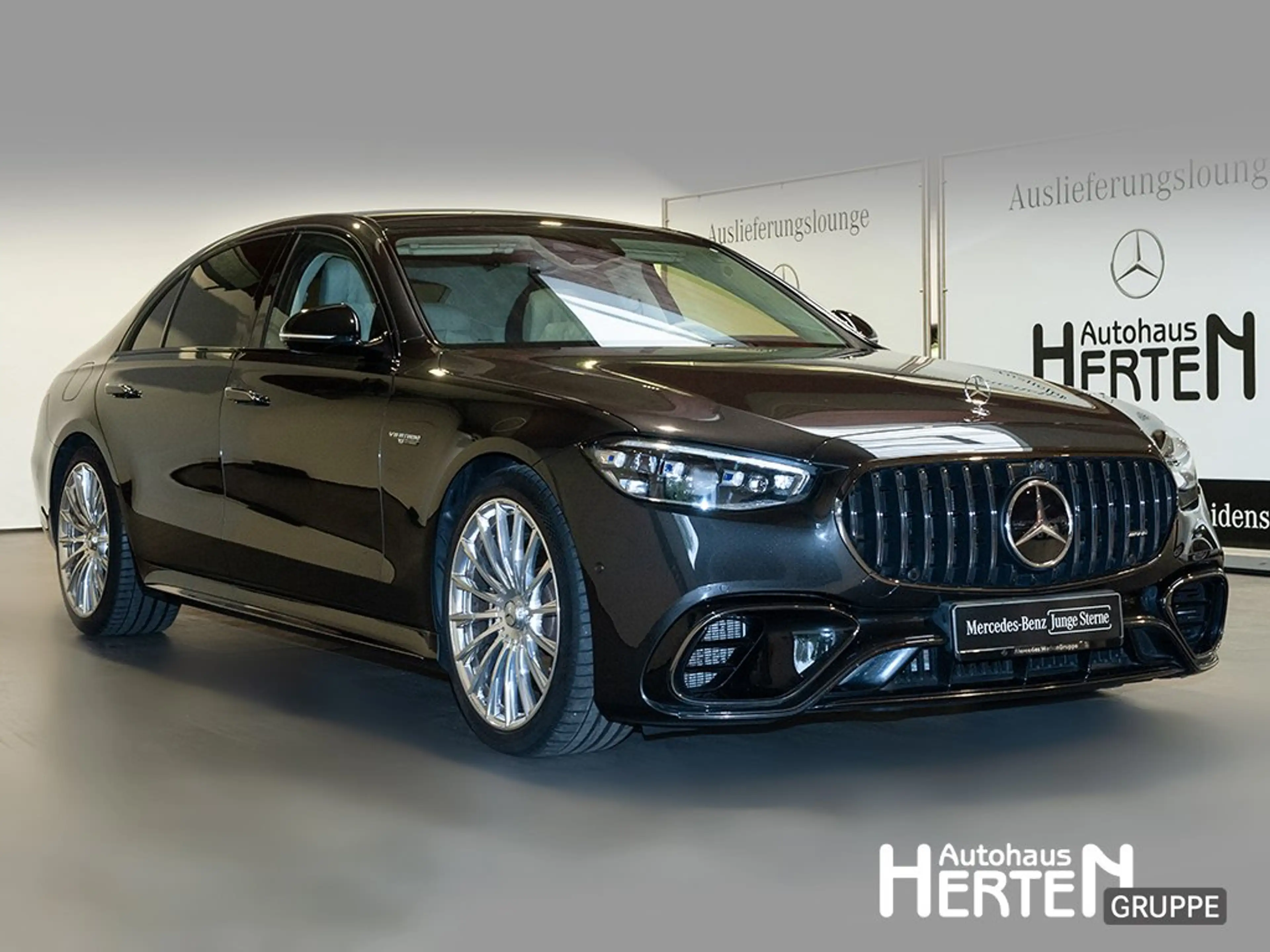 Mercedes-Benz S 63 AMG S 63 e AMG lang 4Matic+AMG+PANO+FIRST-CLASS FOND — photo 3