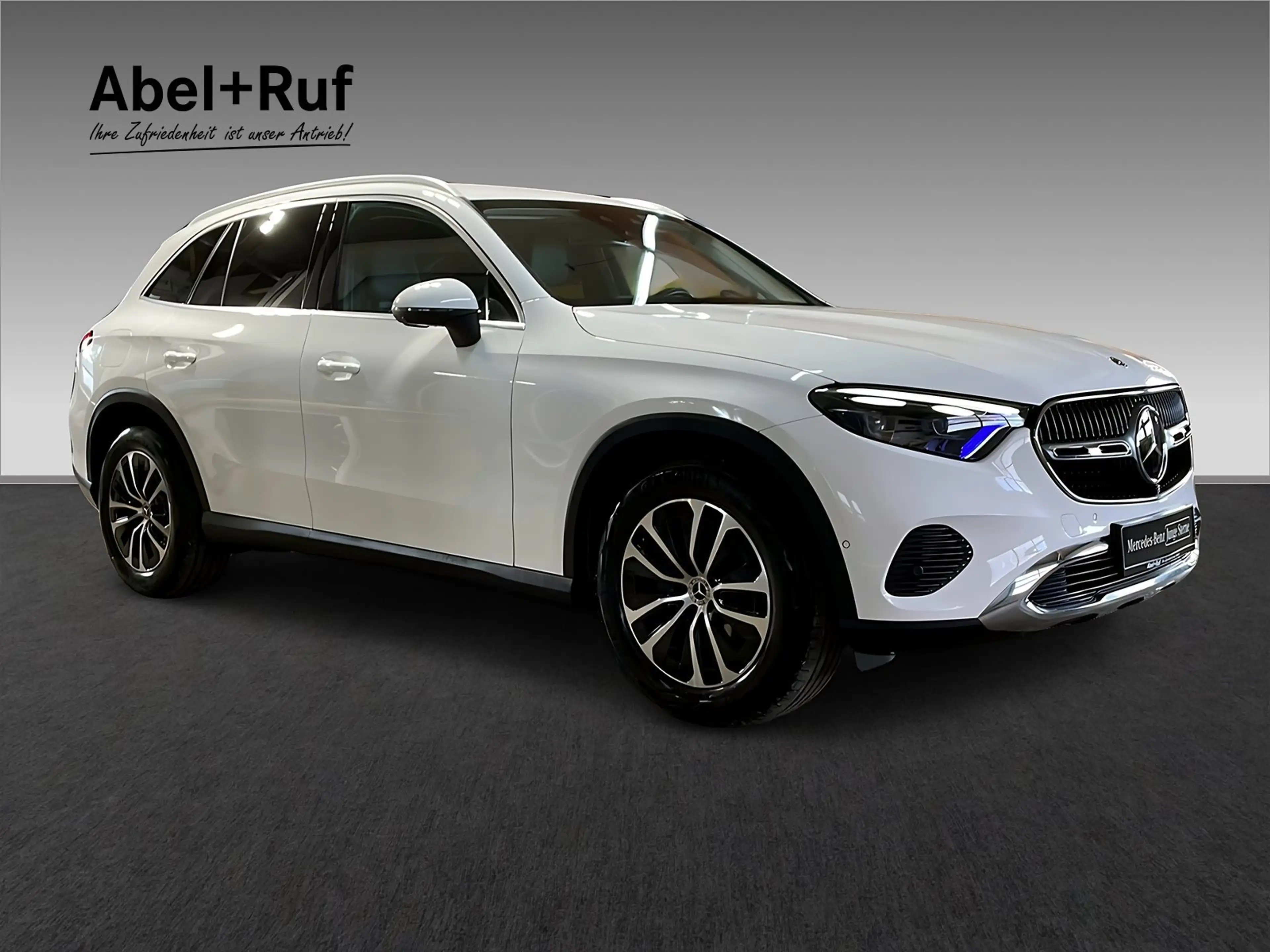 Mercedes-Benz GLC 220 d 4M AVANTGARDE+DIGITAL+DISTRO+AHK+360° — photo 6