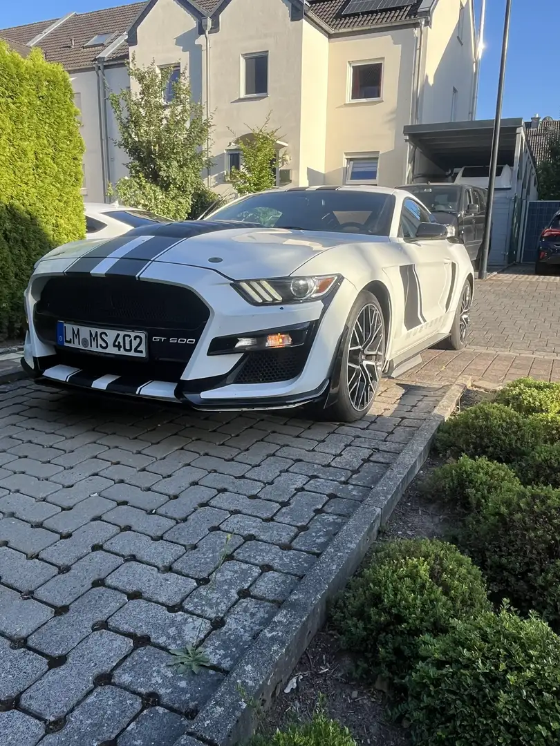 Ford Mustang 3,7 L V6 (amerikanisch) Schaltgetriebe Weiß - 1