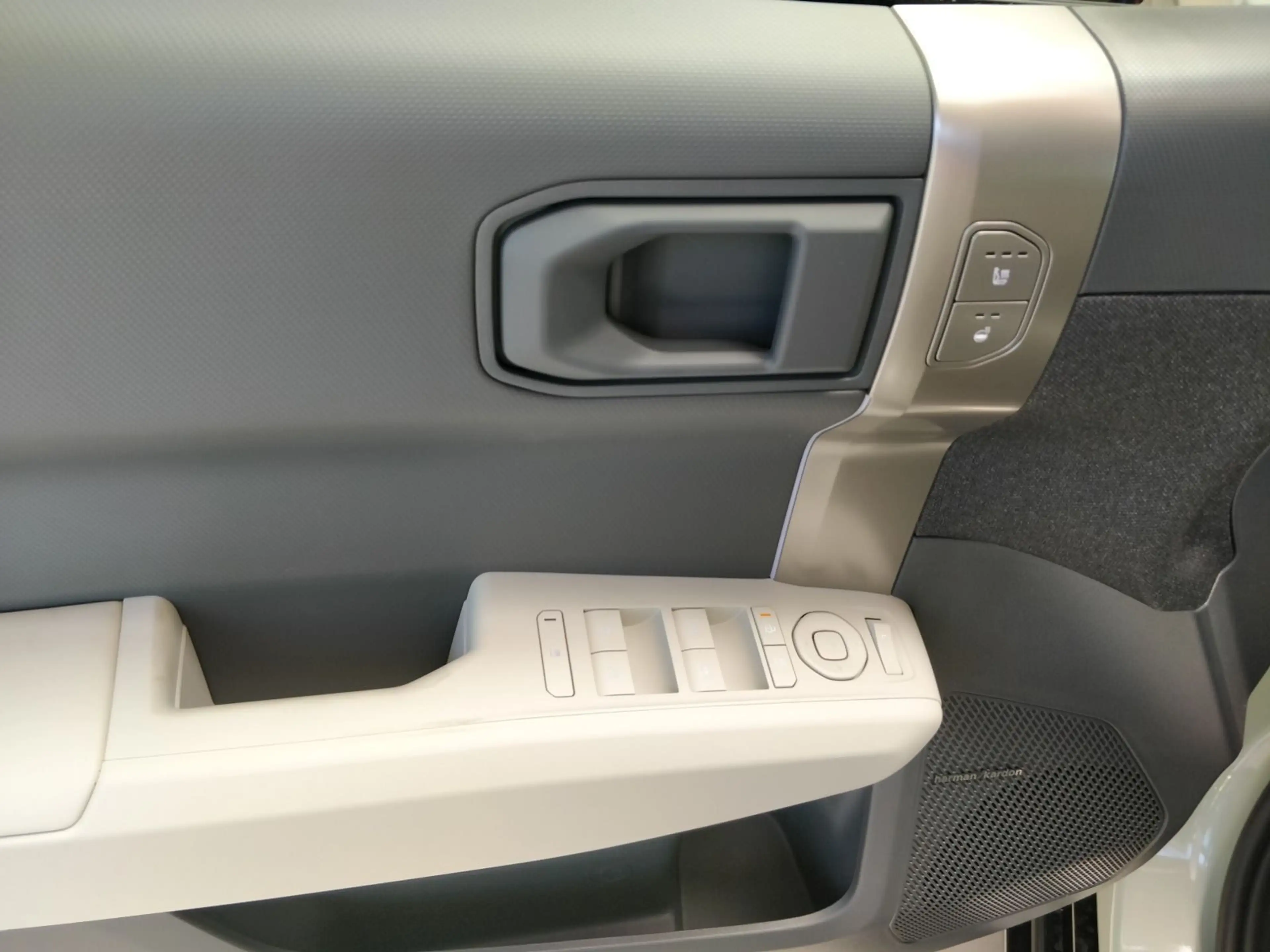 Kia EV3 81.4 GTL Sofort verfügbar HEAD-UP 360° NAVI — photo 9