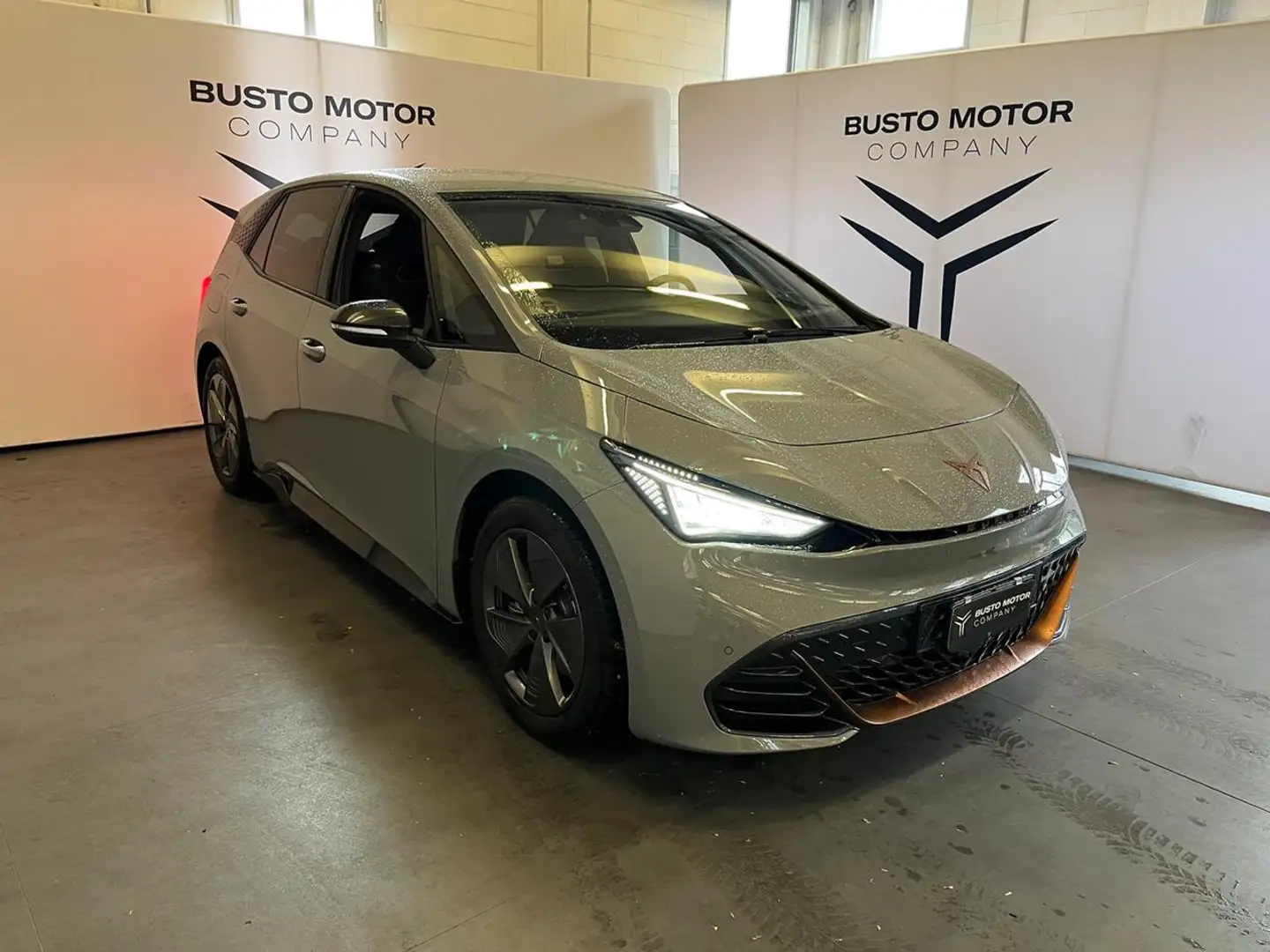 CUPRA Born 58kWh 204 CV NEOPATENTATI Grigio - 1