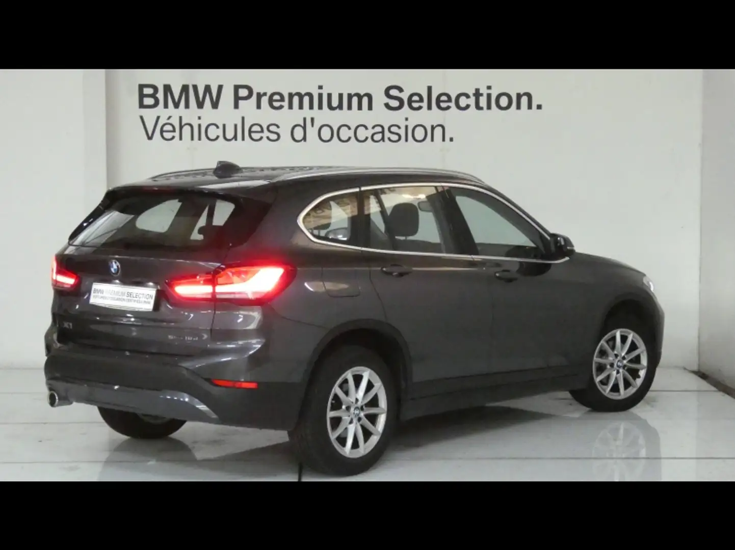 BMW X1 sDrive16dA 116ch Business Design DKG7 Gris - 2