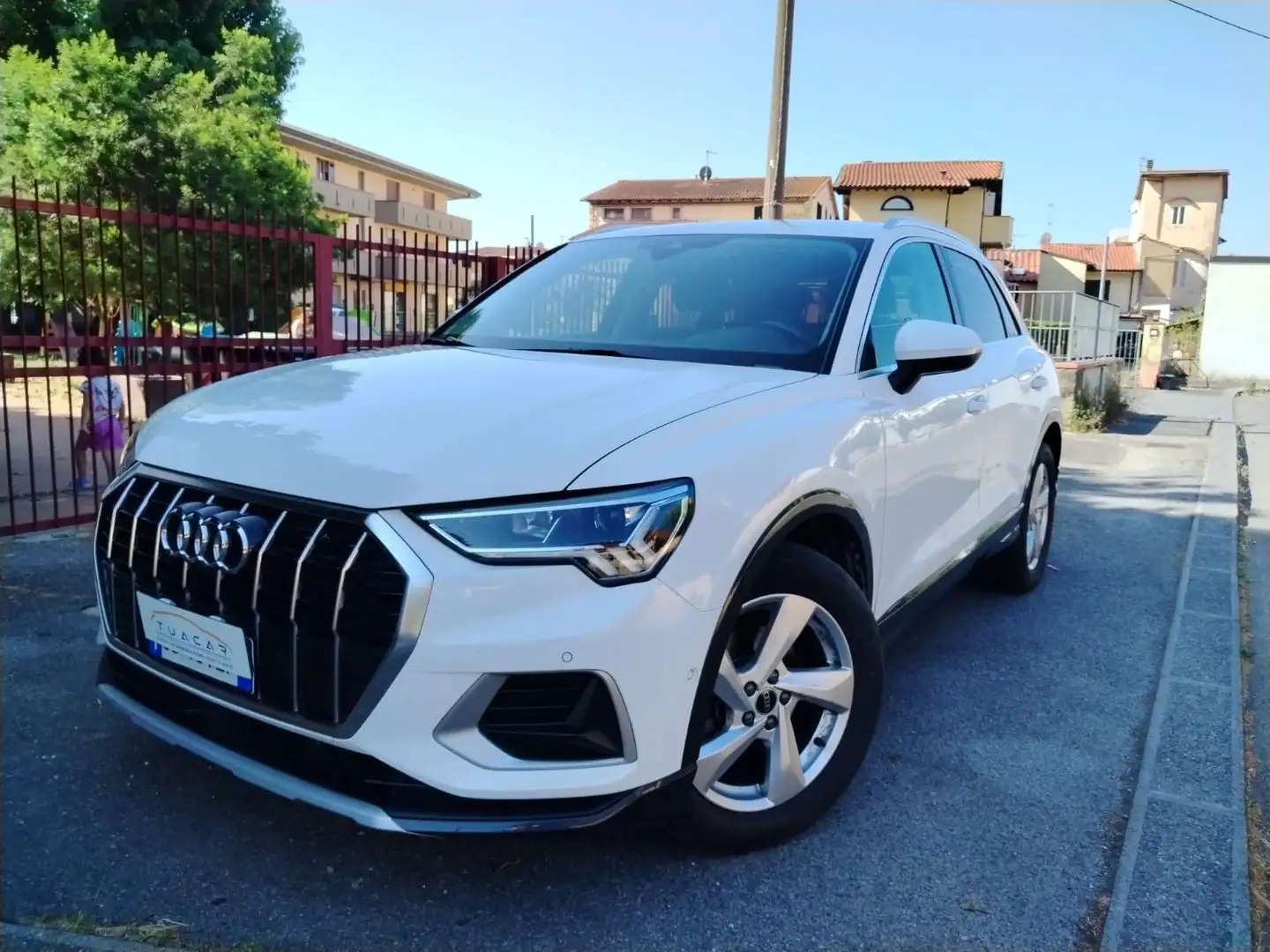 Audi Q3 S Line 2.0 35 TDI Blanc - 2