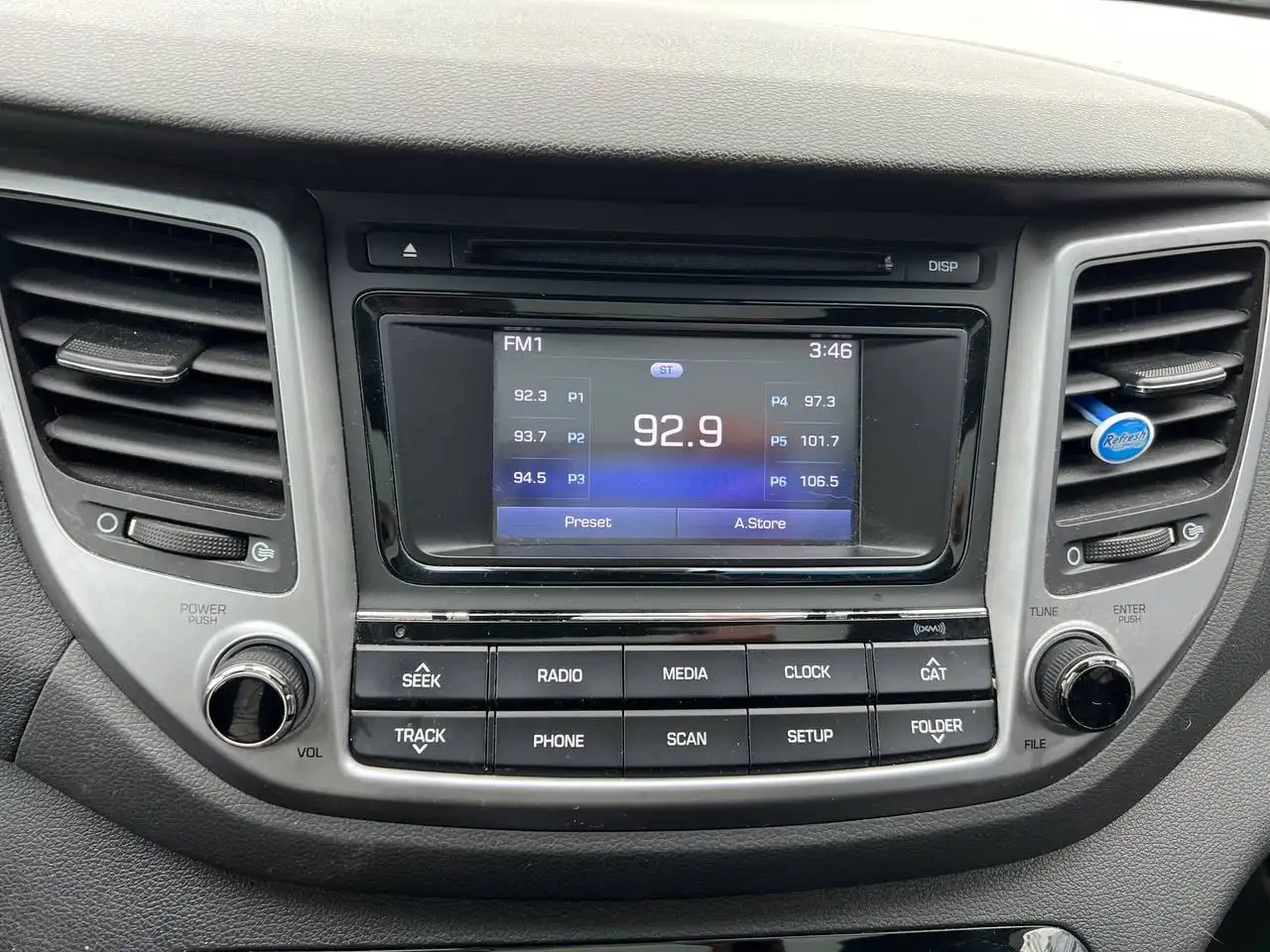 Hyundai TUCSON снимка Hyundai TUCSON