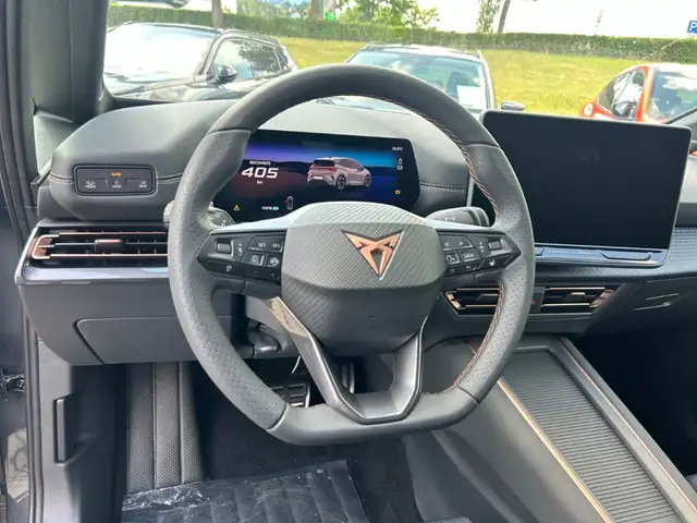 Cupra Born view 10