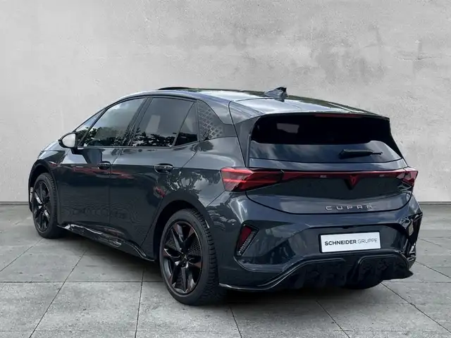 Cupra Born view 3
