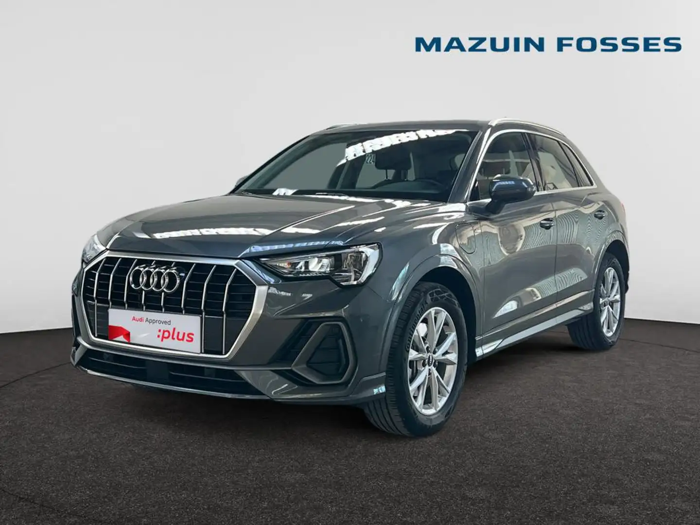 Audi Q3 PHEV Audi Q3 S line 45 TFSI e 180(245) kW(ch) S tronic Noir - 1