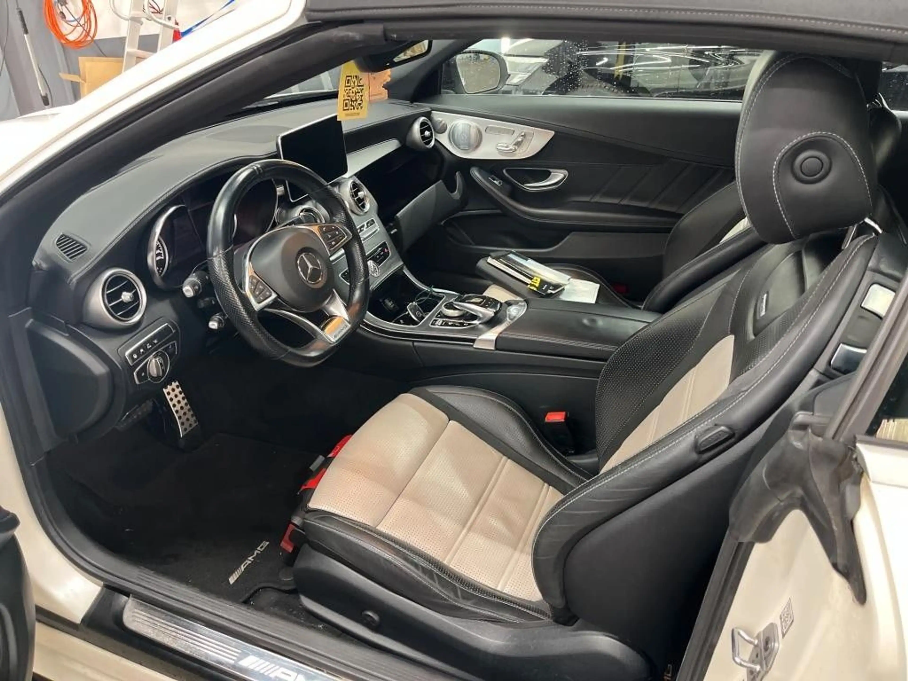 Mercedes-Benz C 63 AMG Cabrio | Burmester | HUD | Navi | LED — photo 5