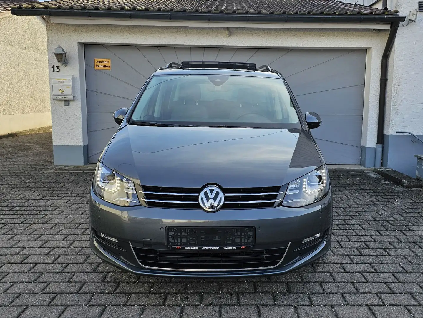 Volkswagen Sharan Comfortline Pano ACC 7-S Kamera Standhzg Gris - 2