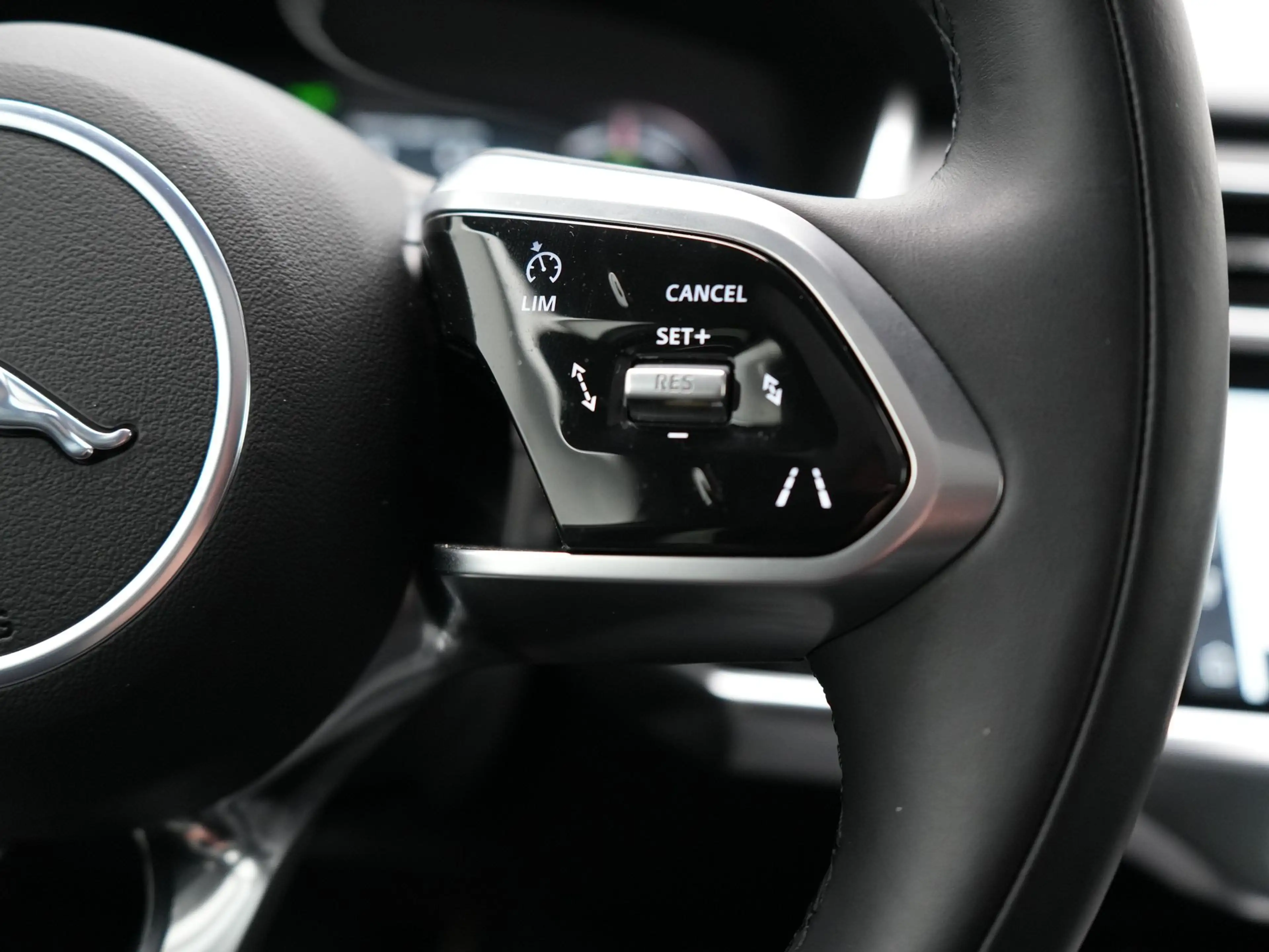 Jaguar I-Pace EV400 R-Dynamic HSE FACELIFT MODEL INCL BTW | Luch — photo 17