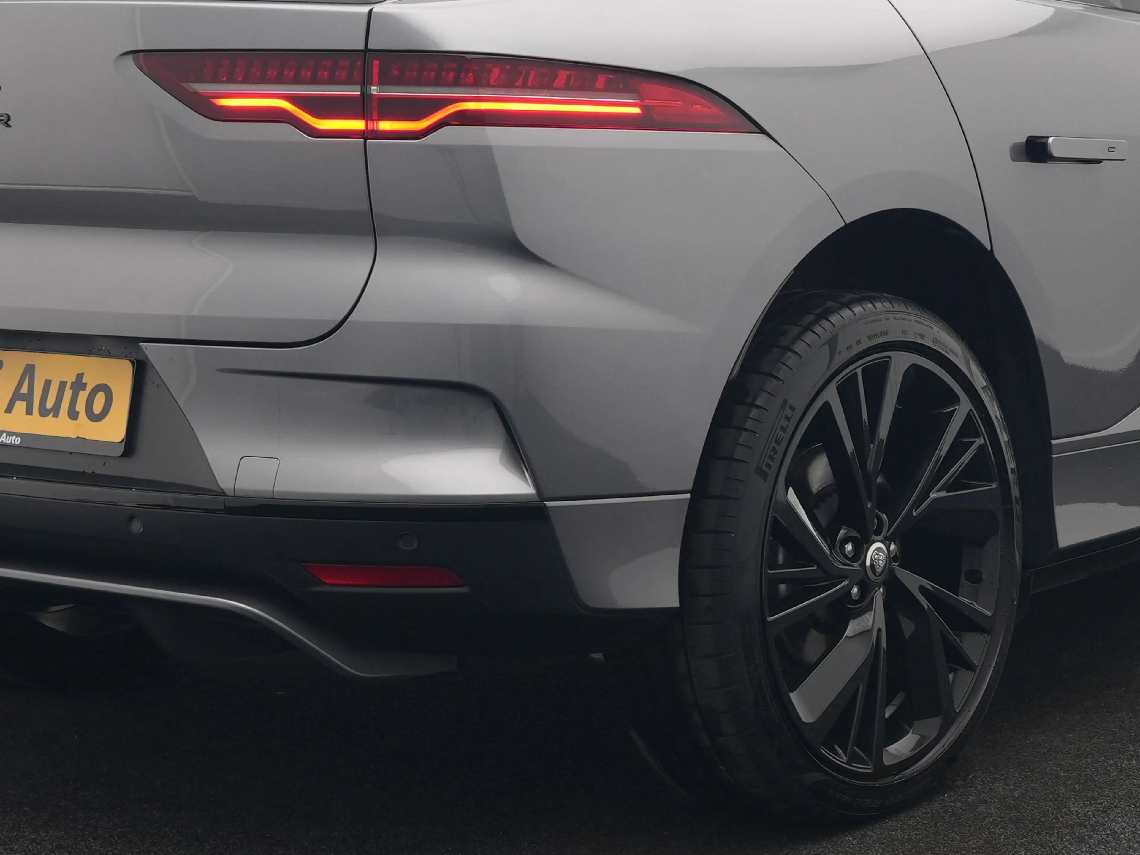Jaguar I-Pace EV400 R-Dynamic HSE FACELIFT MODEL INCL BTW | Luch — photo 7