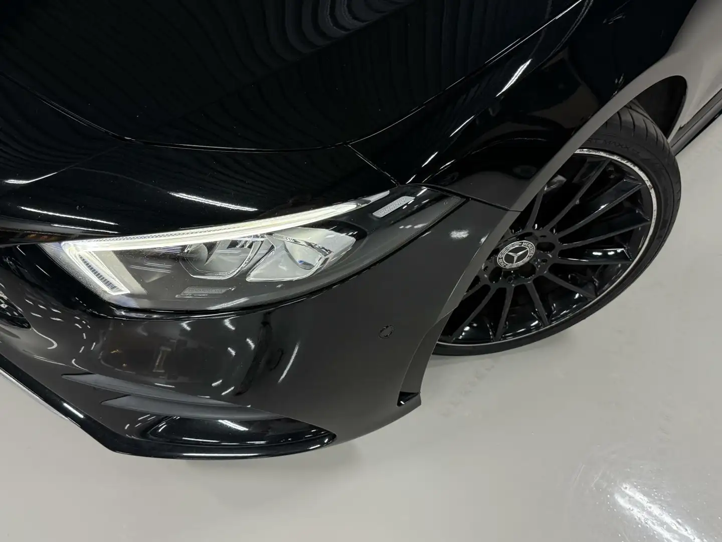 Mercedes-Benz A 200 AMG | 1e Eig | Pano | Sfeer | ACC Zwart - 2