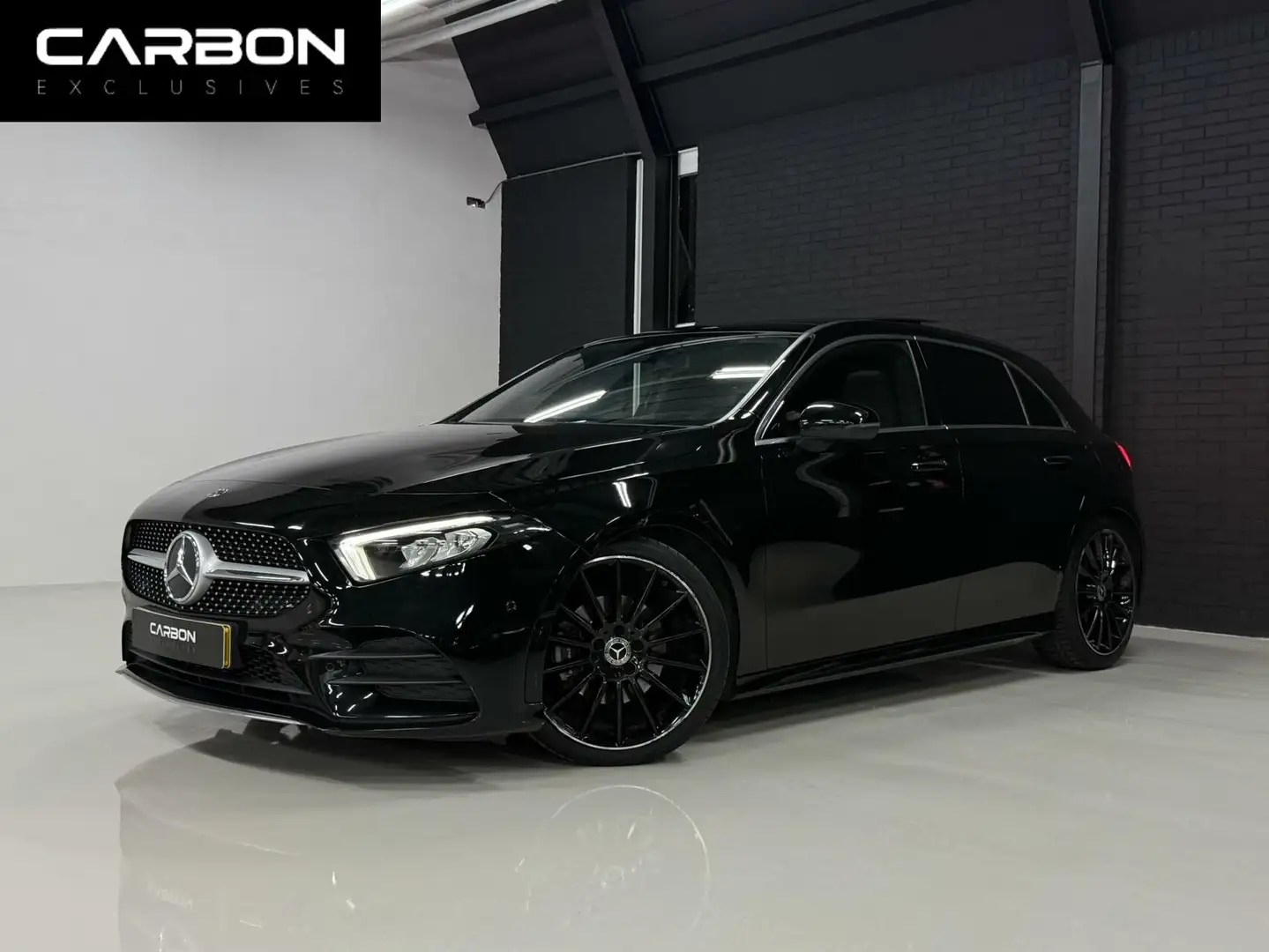 Mercedes-Benz A 200 AMG | 1e Eig | Pano | Sfeer | ACC Zwart - 1