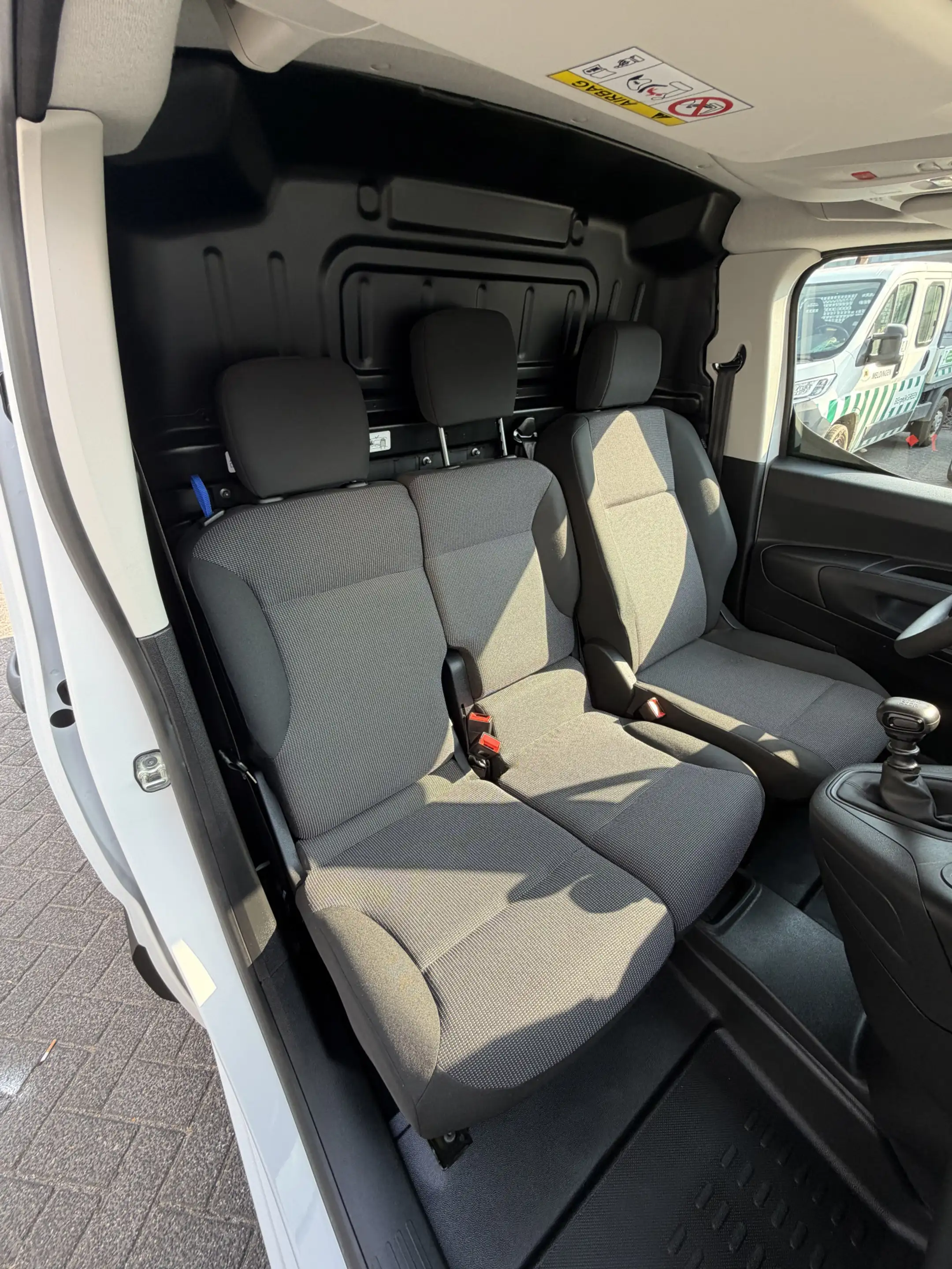 Fiat Doblo 100pk L2 1000kg (Laadruimte betimmering - Camera - — photo 13