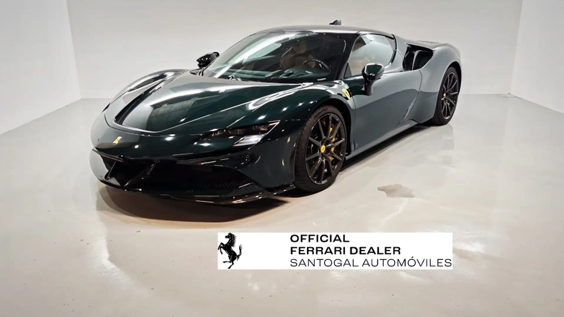Ferrari SF90 Stradale Verde - 1