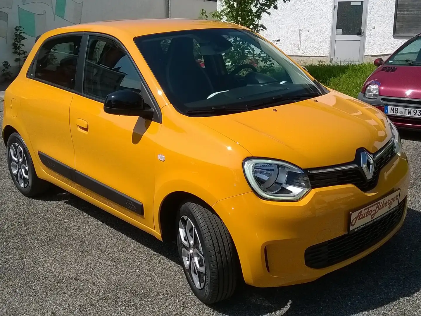 Renault Twingo SCe 65 Equilibre žuta - 1