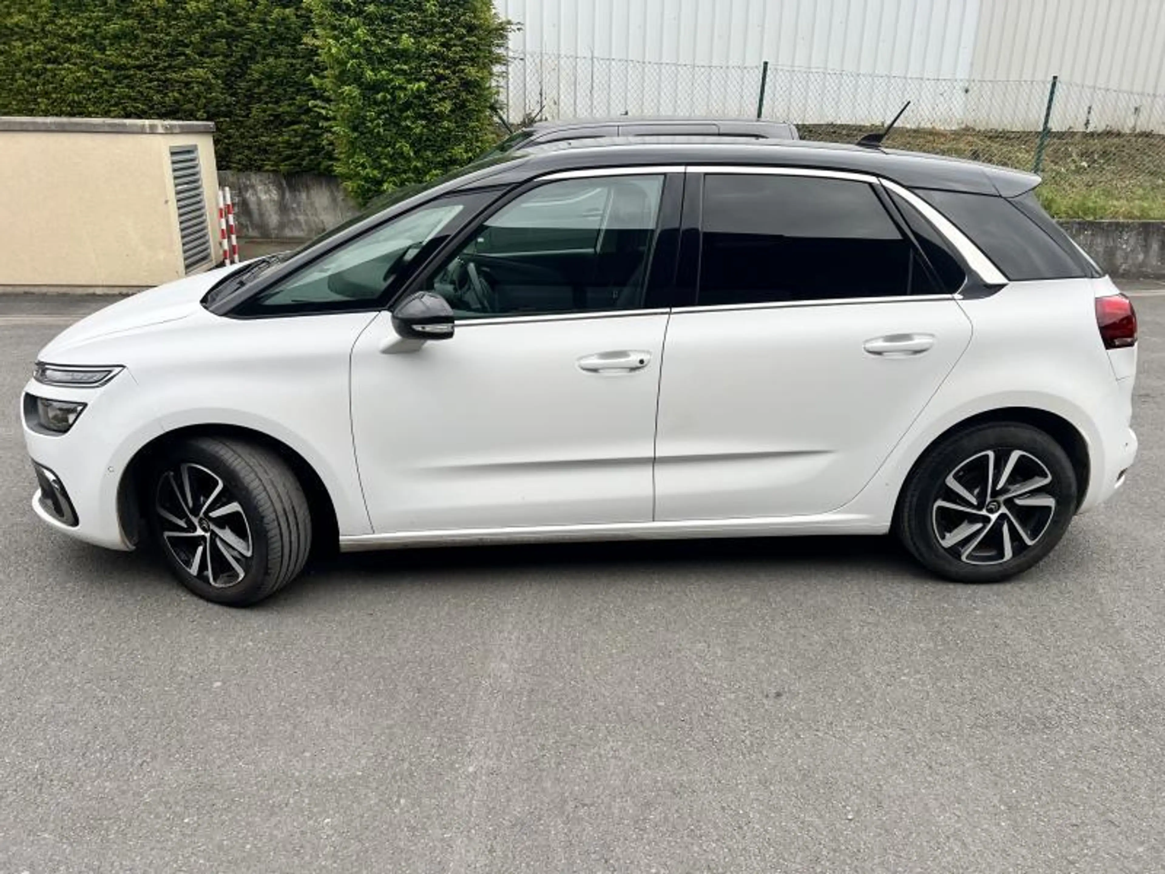 Citroen C4 SpaceTourer FEEL HDI 130 AUTO — photo 2