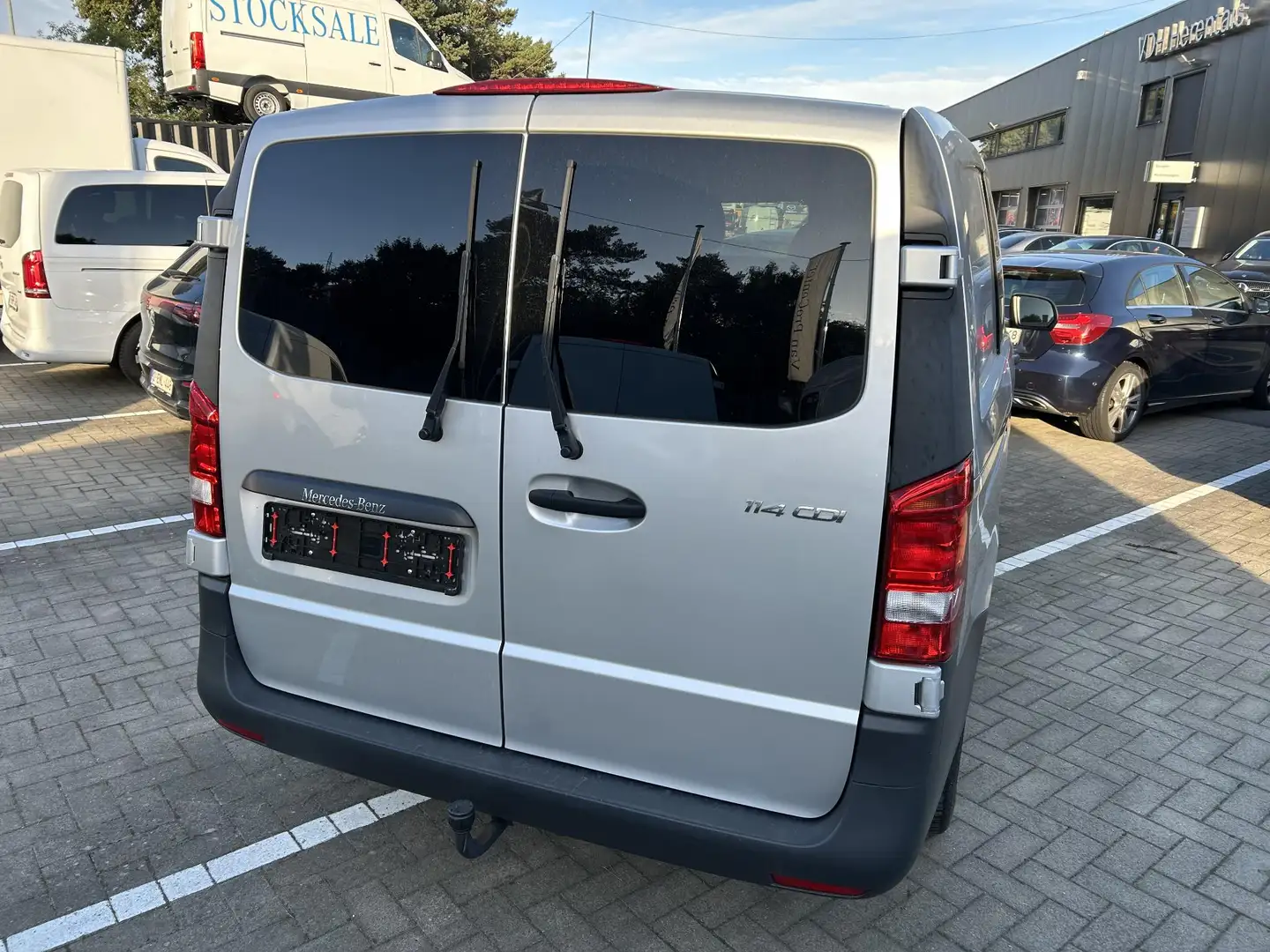 Mercedes-Benz Vito Vans 114 CDI GB Silber - 2