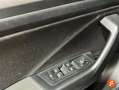 Volkswagen T-Roc 1.0 TSI Más 85kW Gris - thumbnail 17