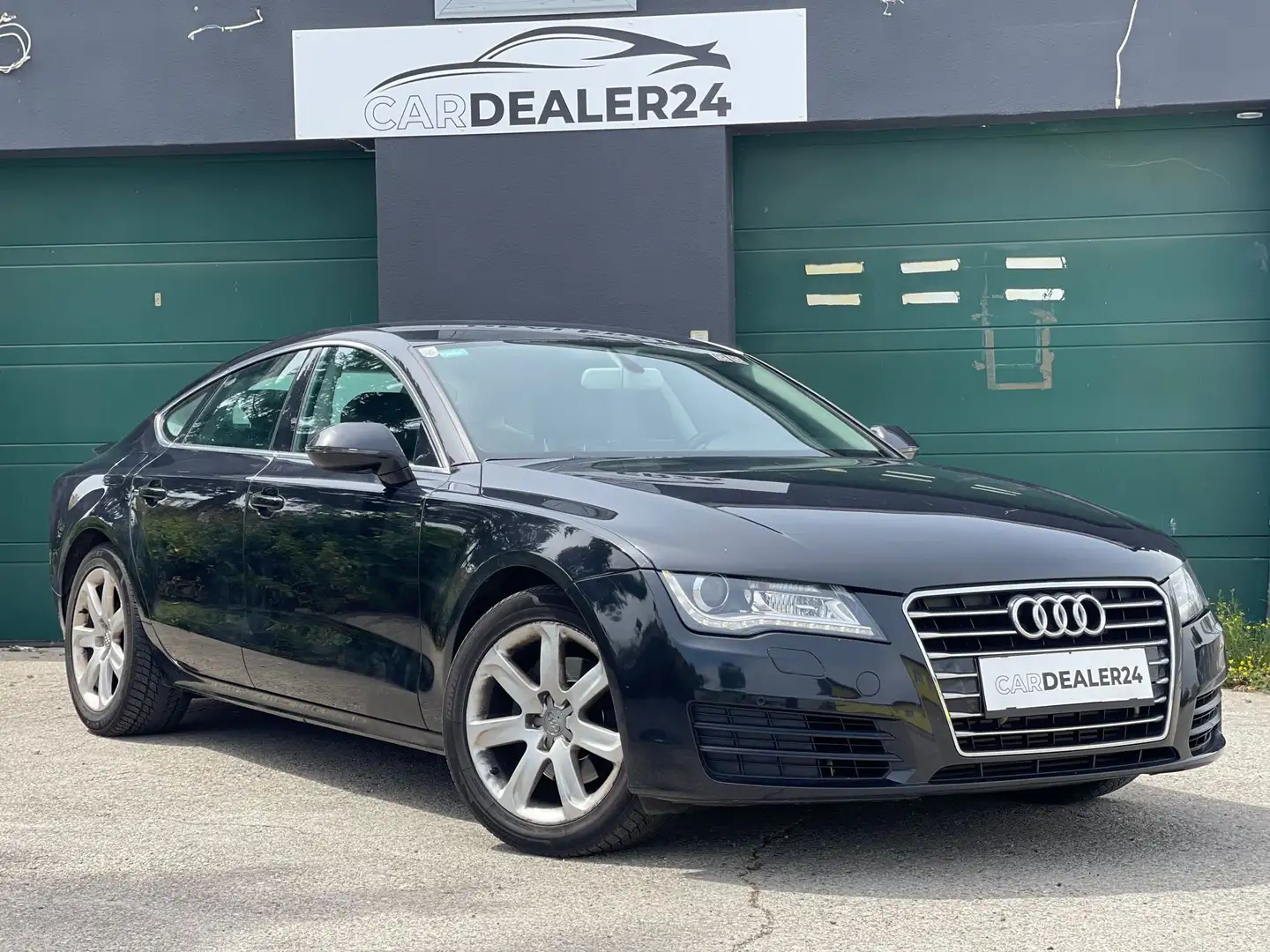 Audi A7 3.0 TDI crna - 1