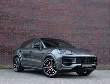 Coupé 4.0 Turbo E-Hybrid | Quartzit - Pano - Trekh