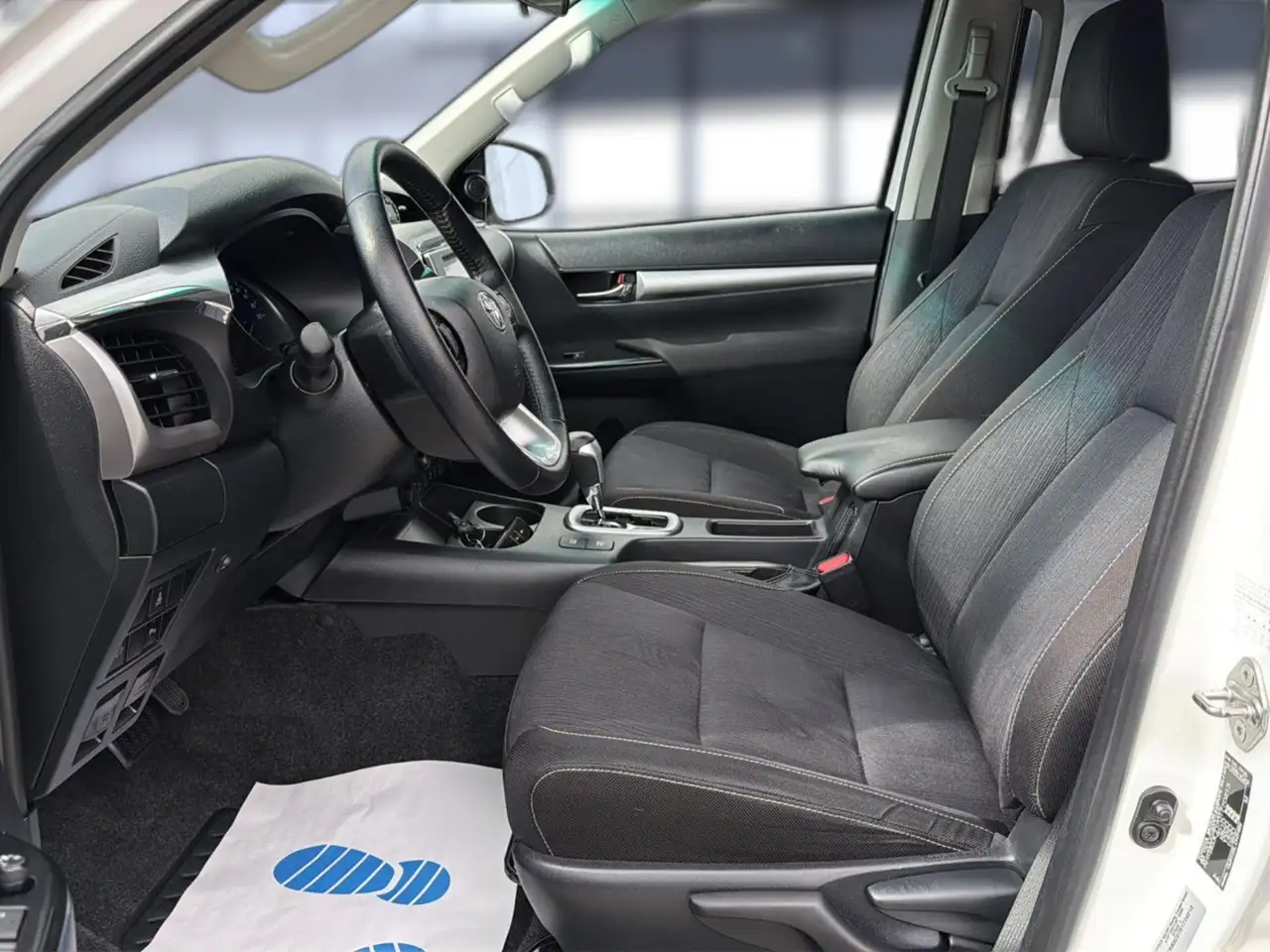 Toyota Hilux Double Cab Comfort 4x4+LED+NAVI+AHK+1.HAND, миниатюра 9