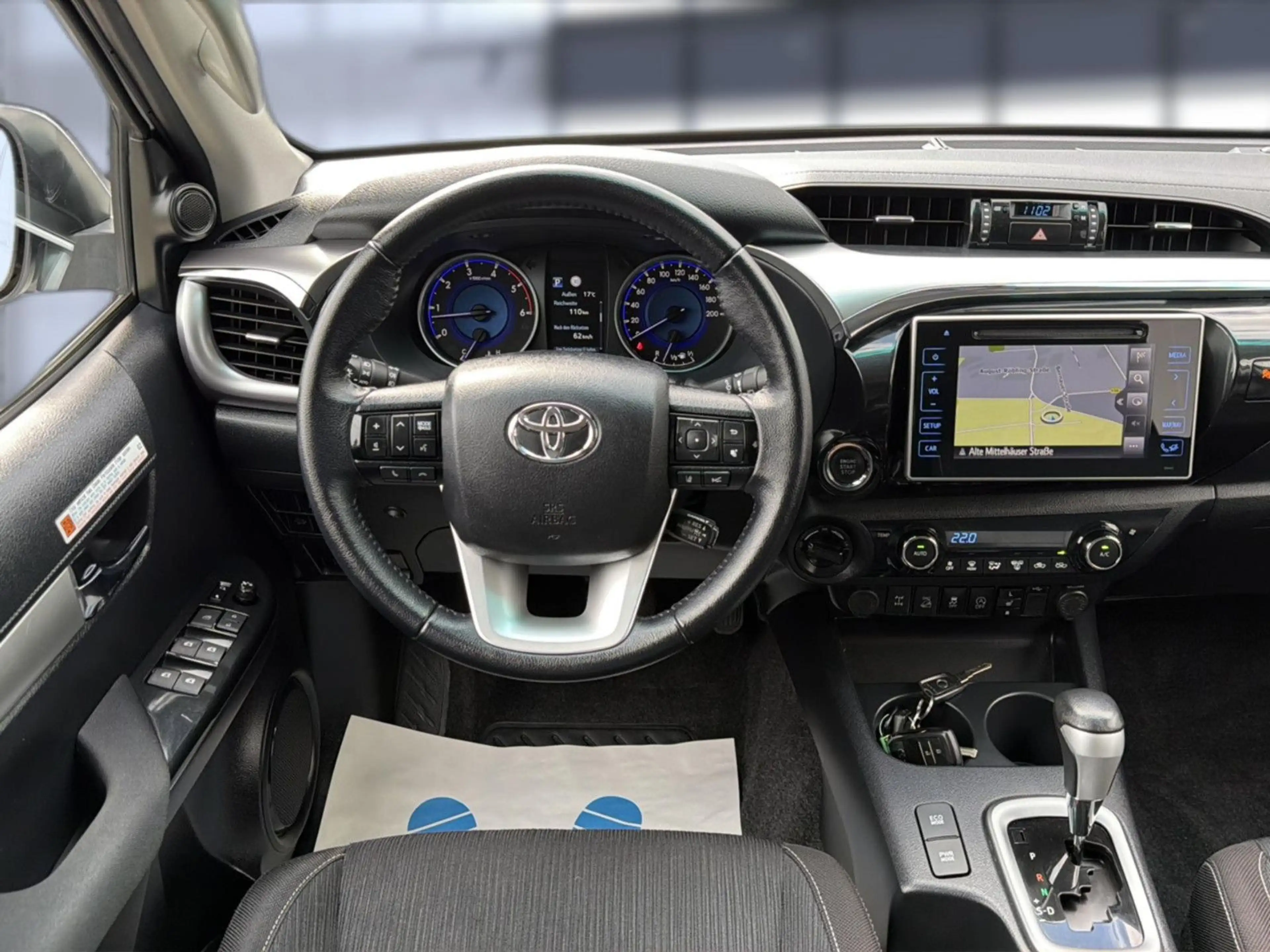 Toyota Hilux Double Cab Comfort 4x4+LED+NAVI+AHK+1.HAND — photo 13