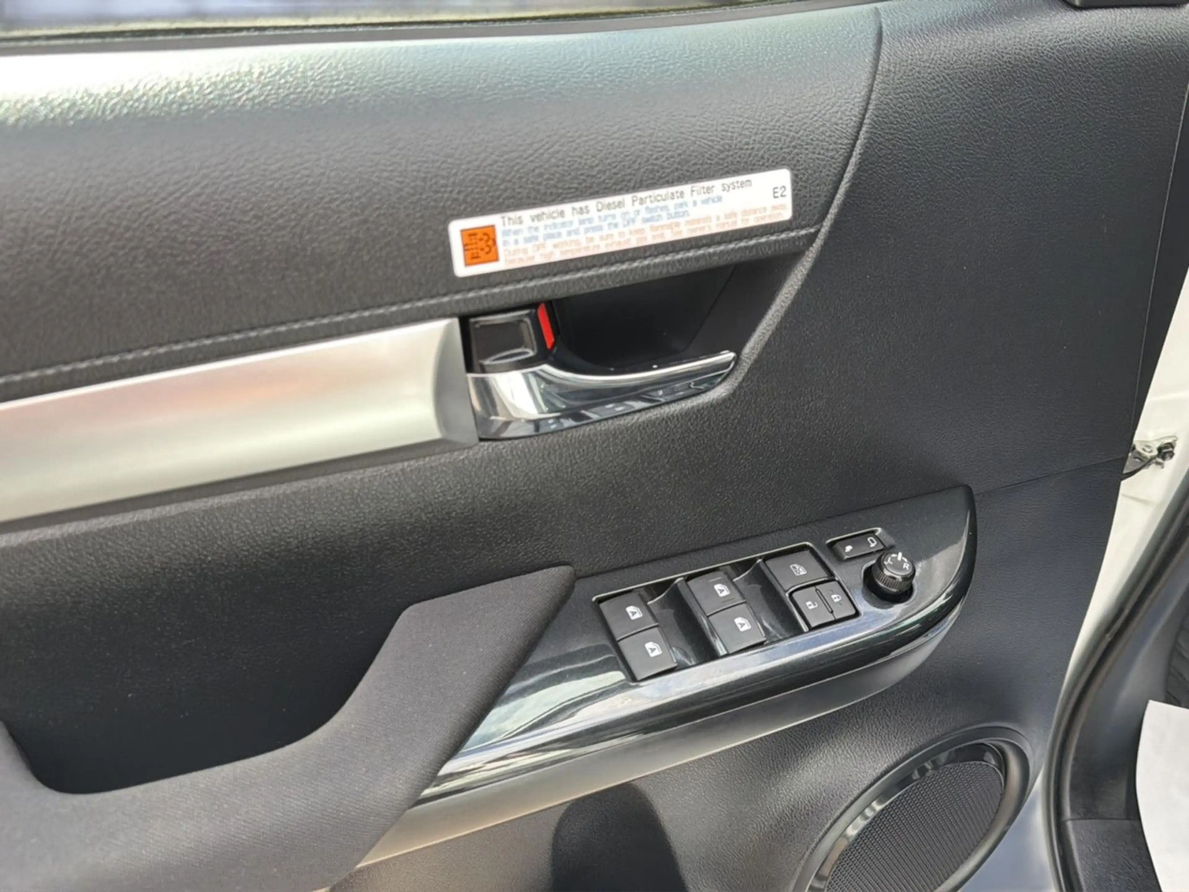 Toyota Hilux Double Cab Comfort 4x4+LED+NAVI+AHK+1.HAND — photo 10