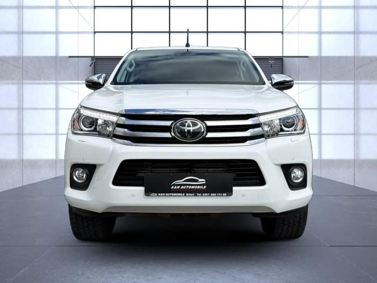 Toyota Hilux Double Cab Comfort 4x4+LED+NAVI+AHK+1.HAND, миниатюра 2
