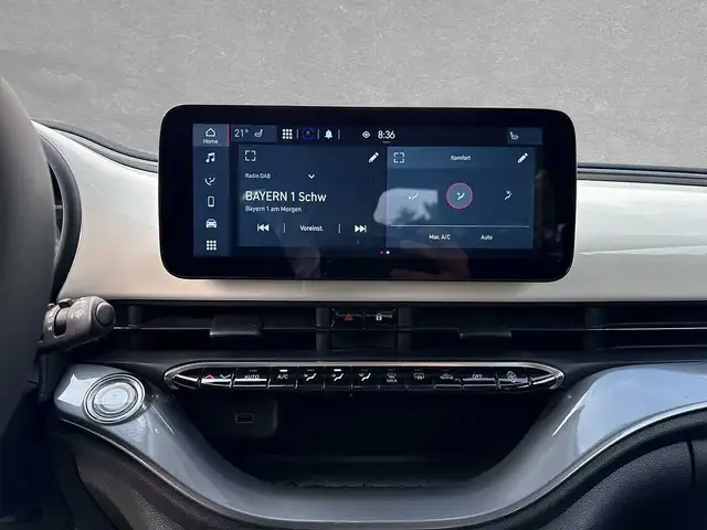 Fiat 500e view 12