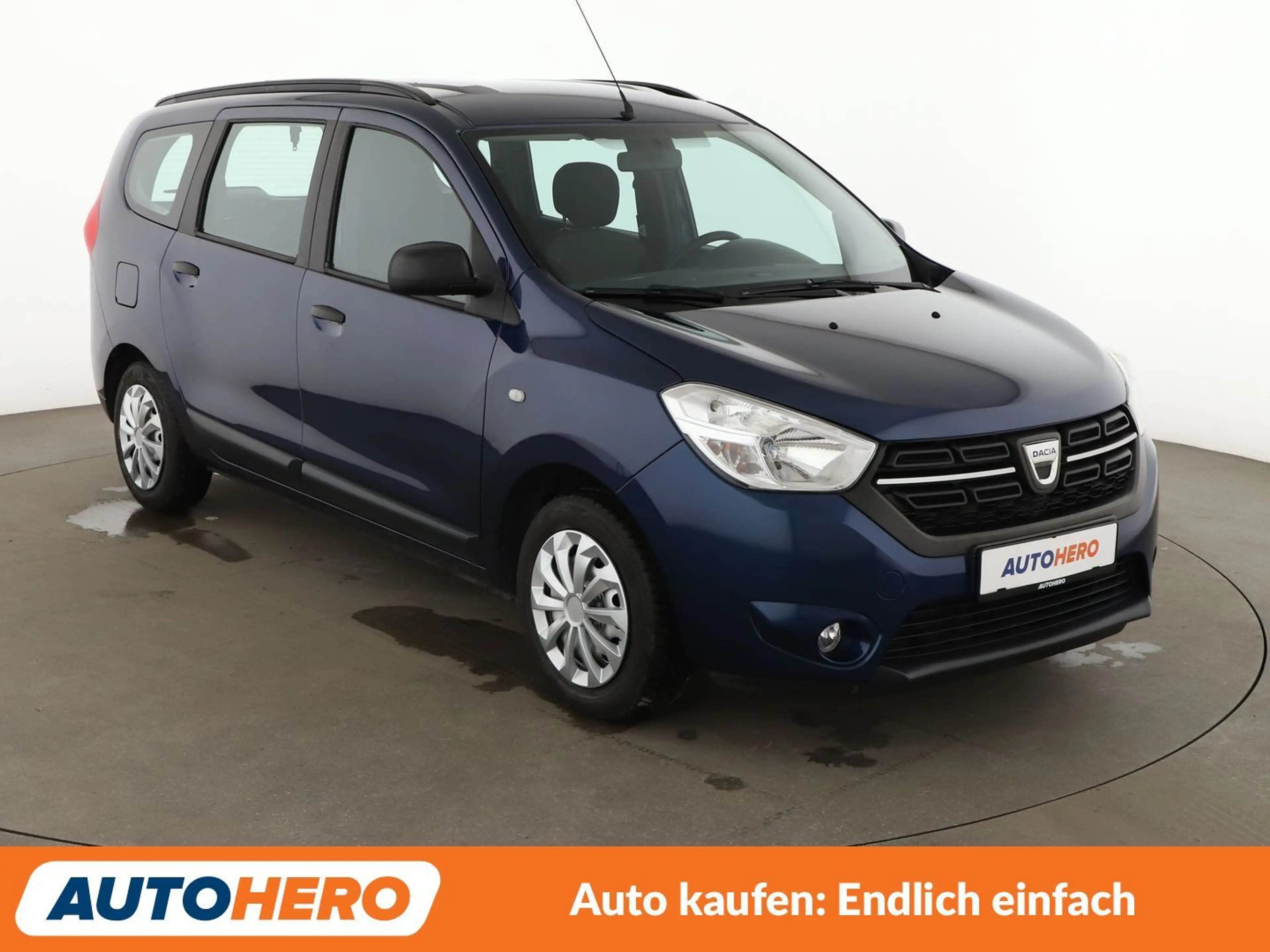 Dacia Lodgy 1.6 SCe Ambiance *AHK* — photo 8